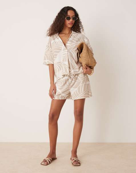 VILA high waist shorts in oversized tonal leaf print - part of a set - view 1