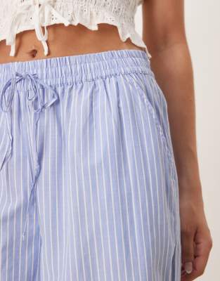 Vila Highwaist Wide Leg Stripe Dad Pants With Turn Up Cuff