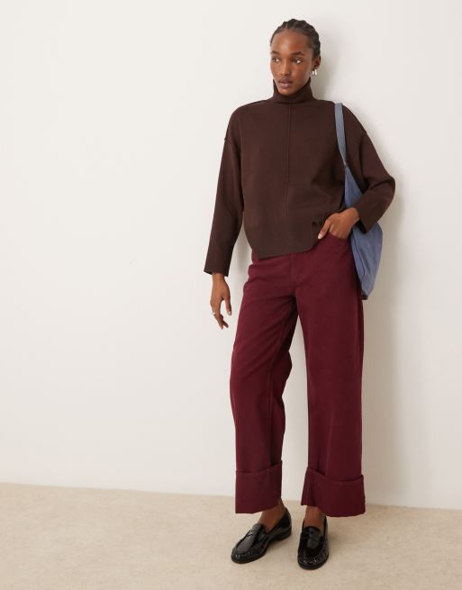 VILA – Hochgeschlossener Oversize-Pullover in Schokobraun mit Ziernähten, 3 von 4