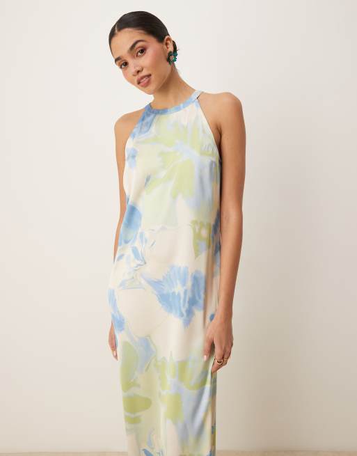 VILA – Hochgeschlossenes Satin-Maxikleid mit Marmormuster, 4 von 4