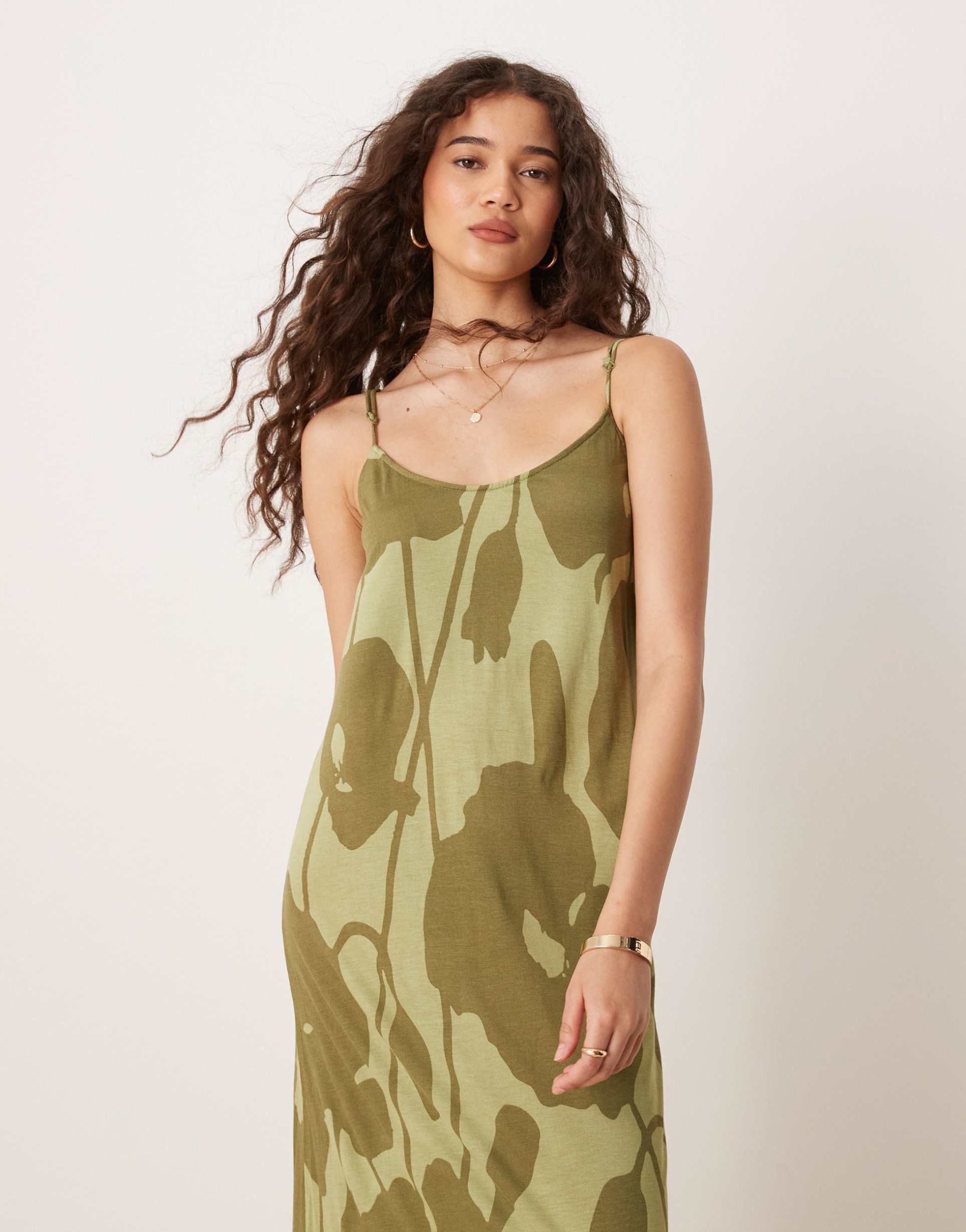 vila jersey cami midi dress in sage green flower print