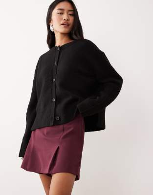 Vila - Jupe-short courte plissée devant - Bordeaux-Rouge