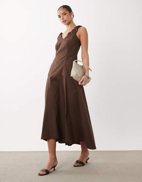 VILA - Katoenen maxi jurk met verlaagde taille en gerimpelde bandjes in chocoladebruin - view 1