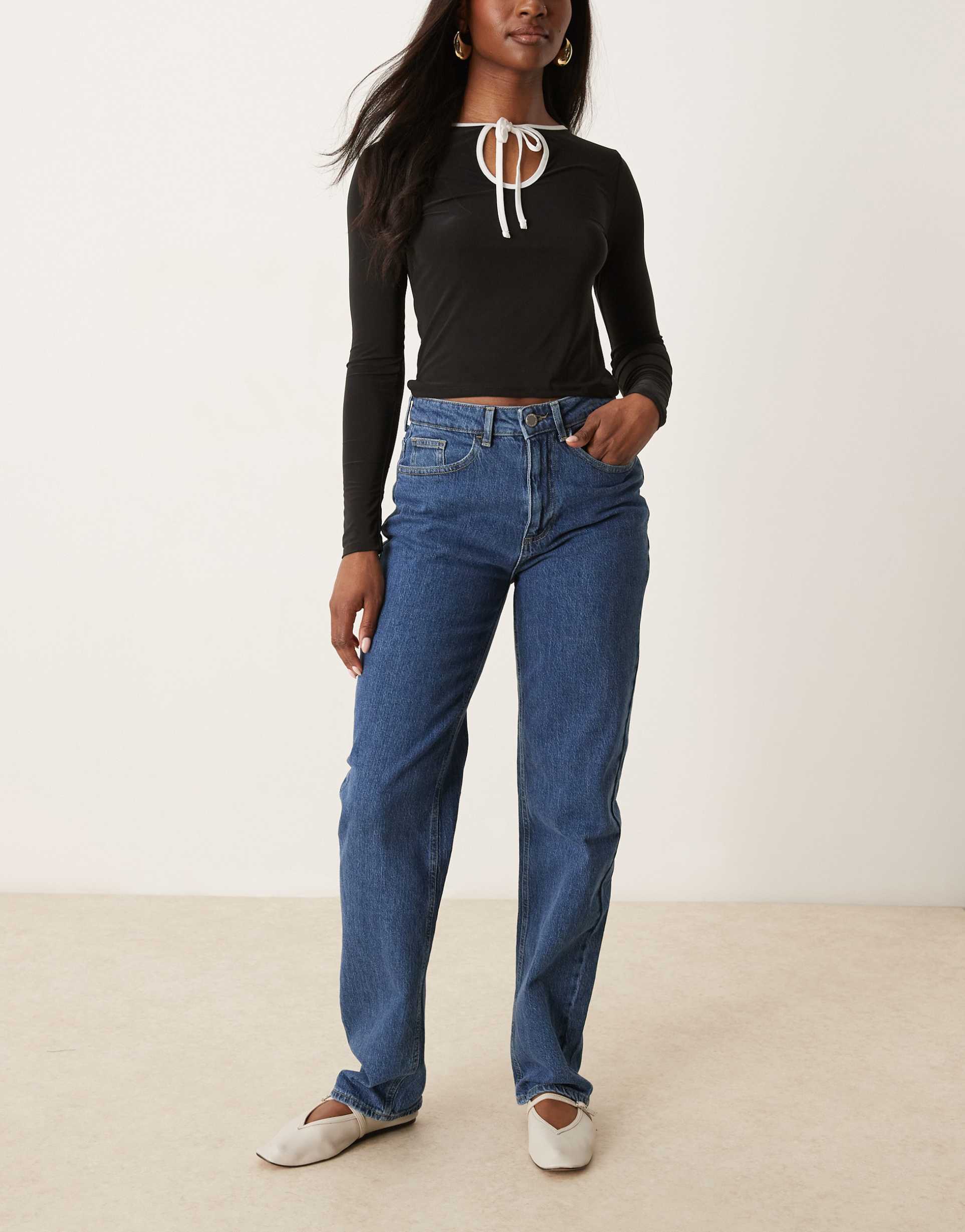 vila kelly high waist straight leg jeans in indigo blue