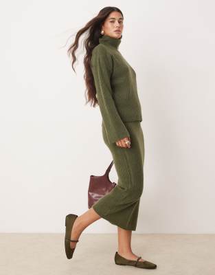 Vila knitted midi skirt co-ord in khaki-Green