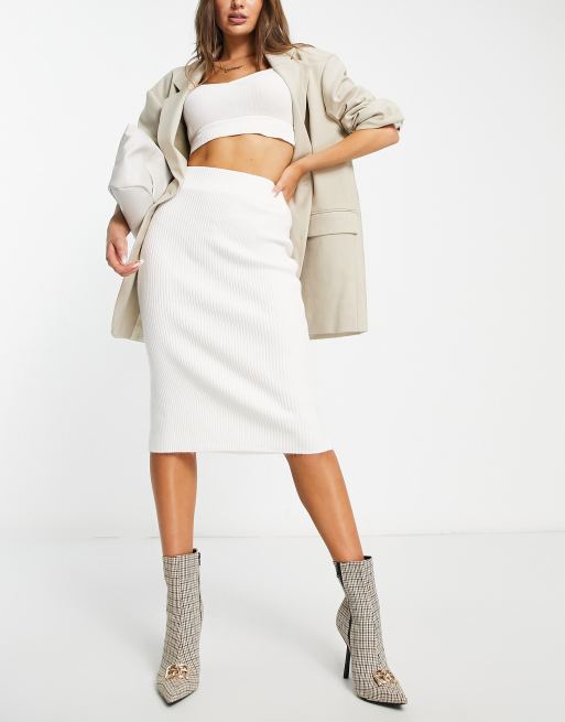 Vila knitted midi skirt in white part of a set