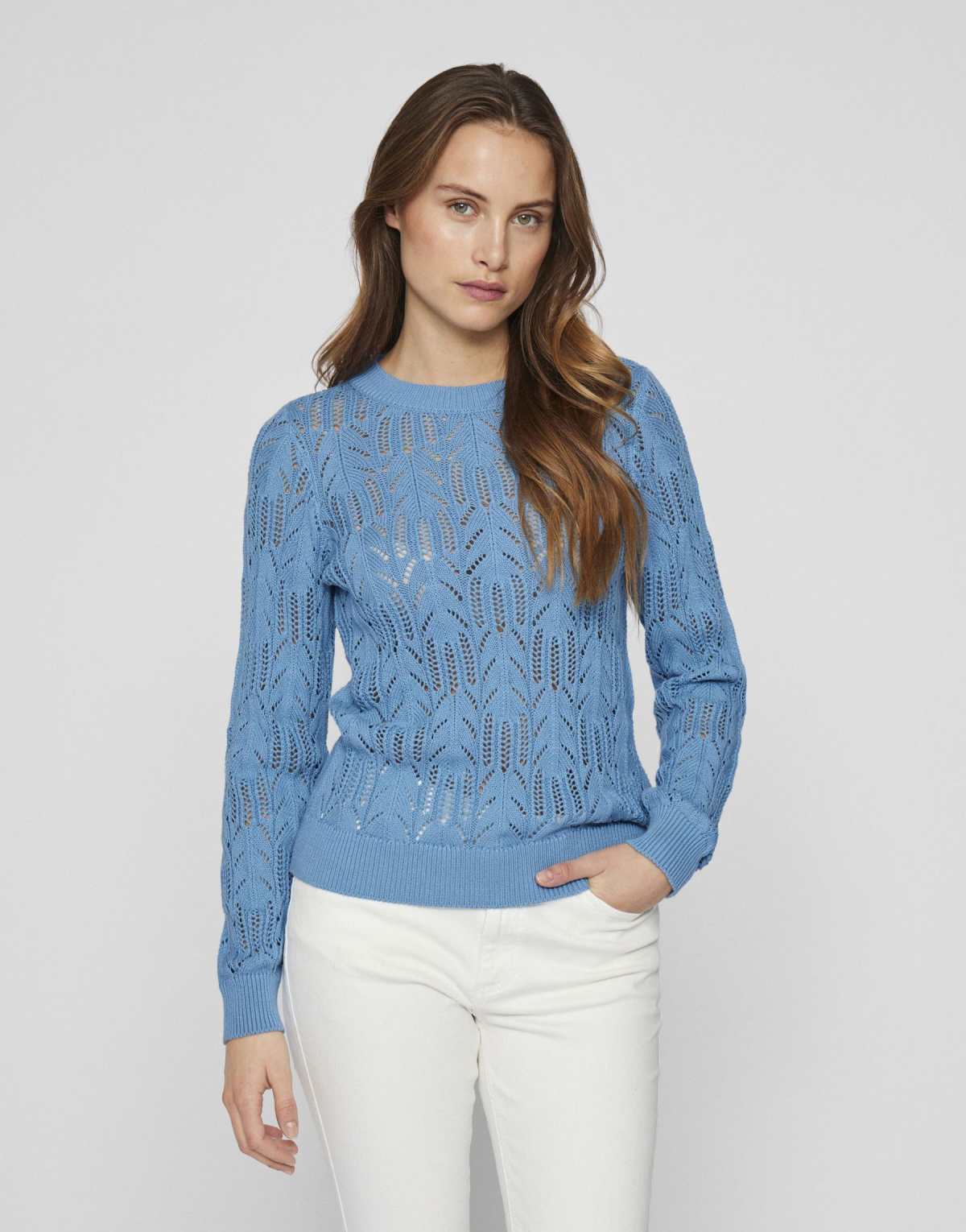Vila Knitted pullover in blissful blue