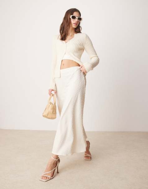 Vila dobby texture midi skirt in cream