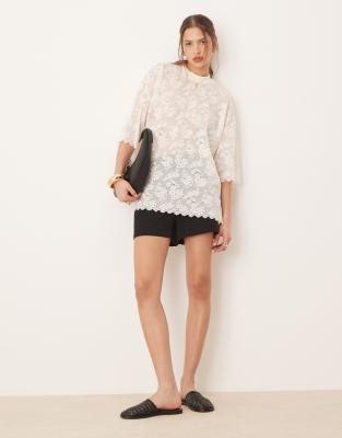 Vila Lace Oversized Boyfriend Fit T-shirt In White