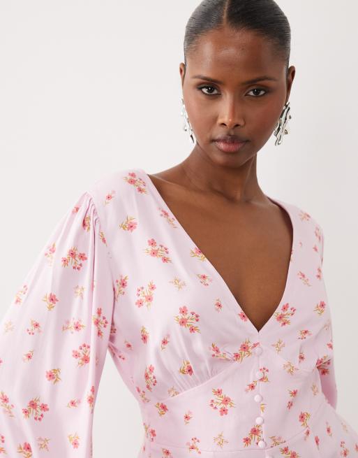 VILA – Langärmliges Minikleid in Rosa mit Blumenmuster, V-Ausschnitt und Knopfleiste, 3 von 4