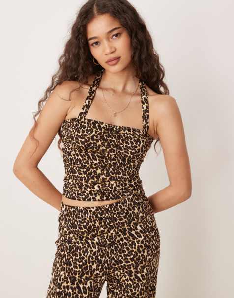 Vila – Leopardmönstrad, åtsmitande topp i jersey med halterneck, del av set - view 1