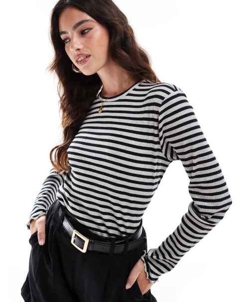 Vila lettuce edge long sleeved ribbed top in medium grey melange stripe - view 1
