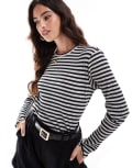 [Vila] Vila lettuce edge long sleeved ribbed top in medium grey melange stripe-Multi S Medium grey melange