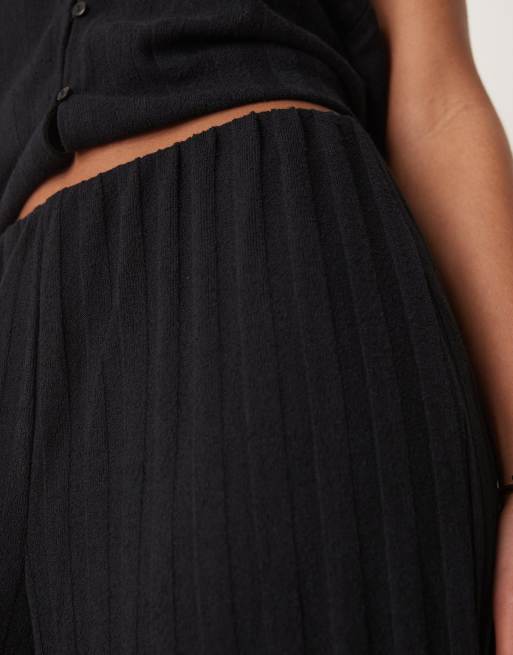 Vila lightweight knit wide leg pants in black - part of a set, 4 of 5