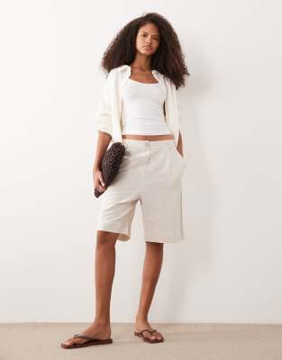 VILA linen blend high rise bermuda shorts in super light natural melange - part of a set super light 11190₽
