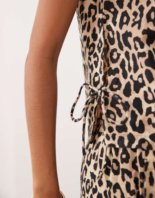 Vila linen touch tie side sleeveless top co-ord in leopard print, 3 of 4