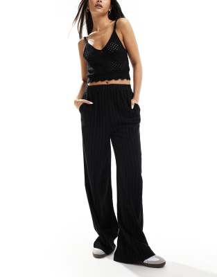 linen touch wide leg pants with stretch waist in black pinstripe