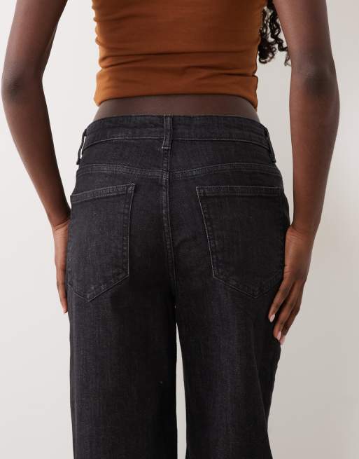 VILA Lisa mid rise straight leg jeans in black denim wash, 5 of 5