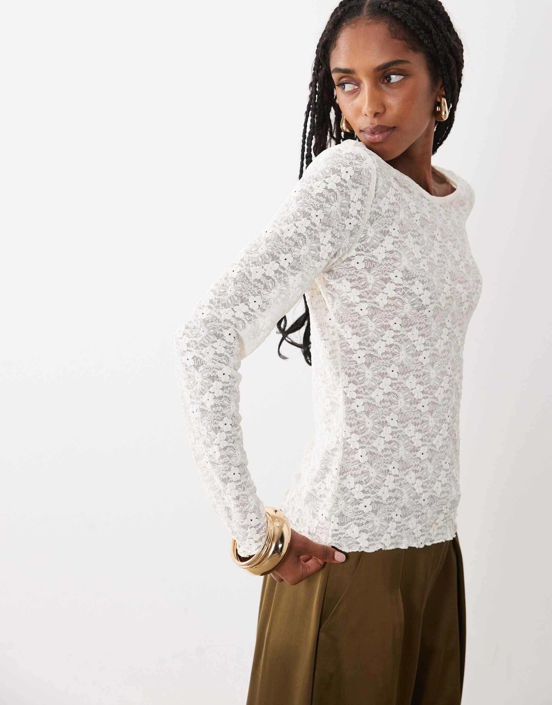 vila long sleeve floral detailing mesh top in cream