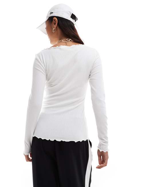 Vila long sleeve lettuce edge top in snow white, 2 of 4