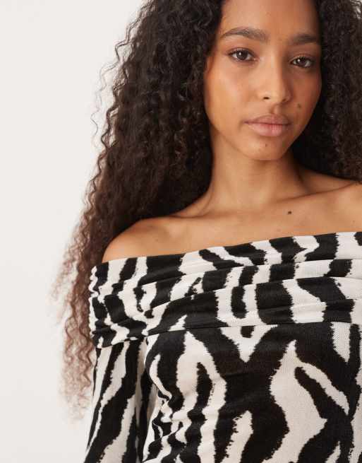 VILA long sleeve off shoulder top in flocked zebra print, 3 of 4