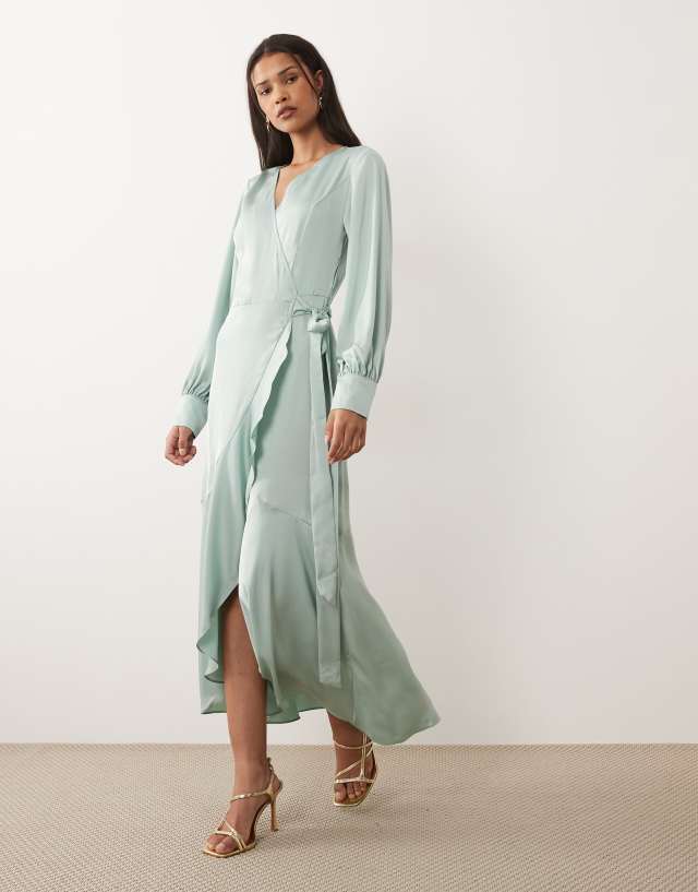 green satin long sleeve wrap dress VILA midi in milieu Early Spring 33
