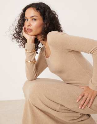 long sleeve square neck knitted maxi dress in camel-Neutral