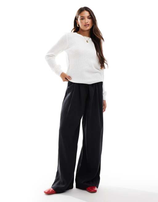 Vila long sleeve textured knitted jumper in white, 3 of 4