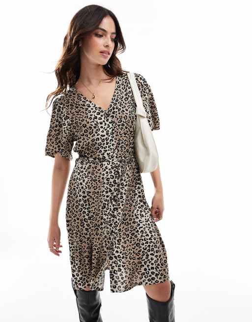 Vila - Midi jurk met knoopsluiting en gestrikte taille in luipaardprint