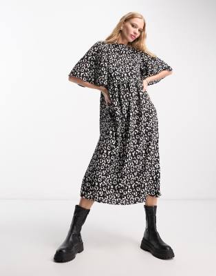 Vila - Midikleid in Schwarz-Weiß mit Animal-Print und Flatterärmeln-Black