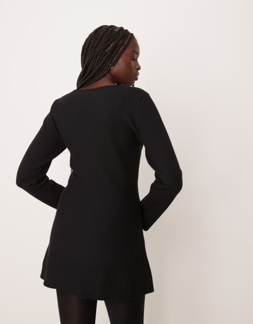VILA – Mini-Strickkleid in A-Linie in Schwarz, 4 von 4