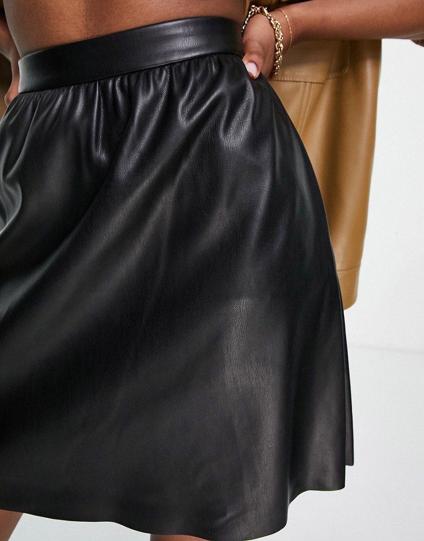 Minigonna in pelle sintetica nera con fascia in vita elastica sulla schiena-Nero - Vila Gonna donna Nero - immagine1