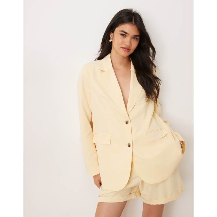 【PORTERNA】Mei Hair Blazer WHITE KIERA TAFFETA FEATHER BLAZER | CULT MIA | 21Six