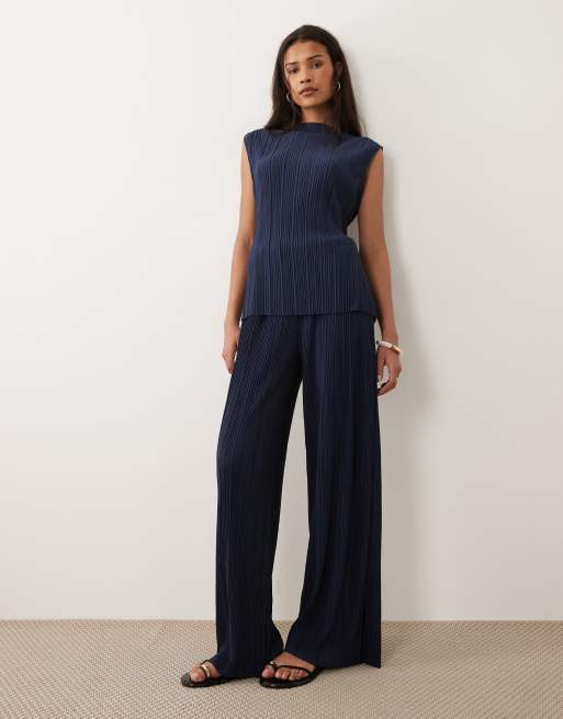 Vila - Mouwloze plissé top in marineblauw, deel van co-ord set, 3 van 4