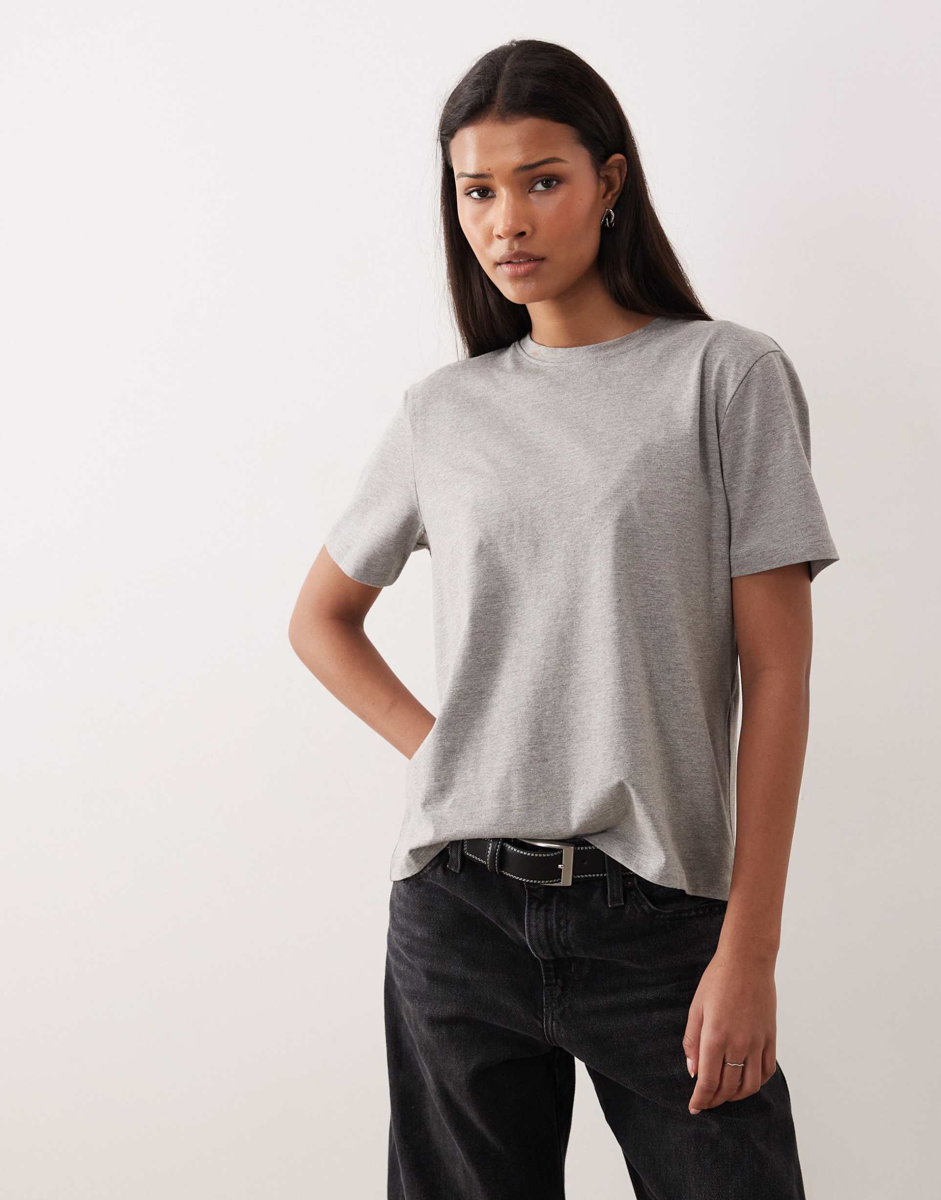 vila oversized boyfriend fit t-shirt in medium heather gray