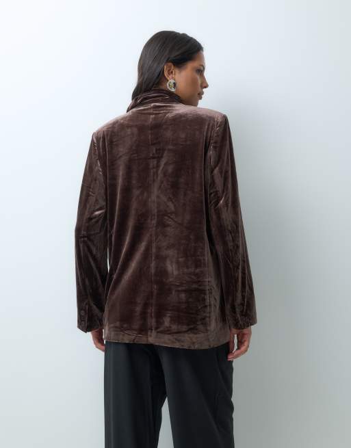 Vila - Oversized elegante double breasted fluwelen blazer in bruin, deel van co-ord set, 4 van 5