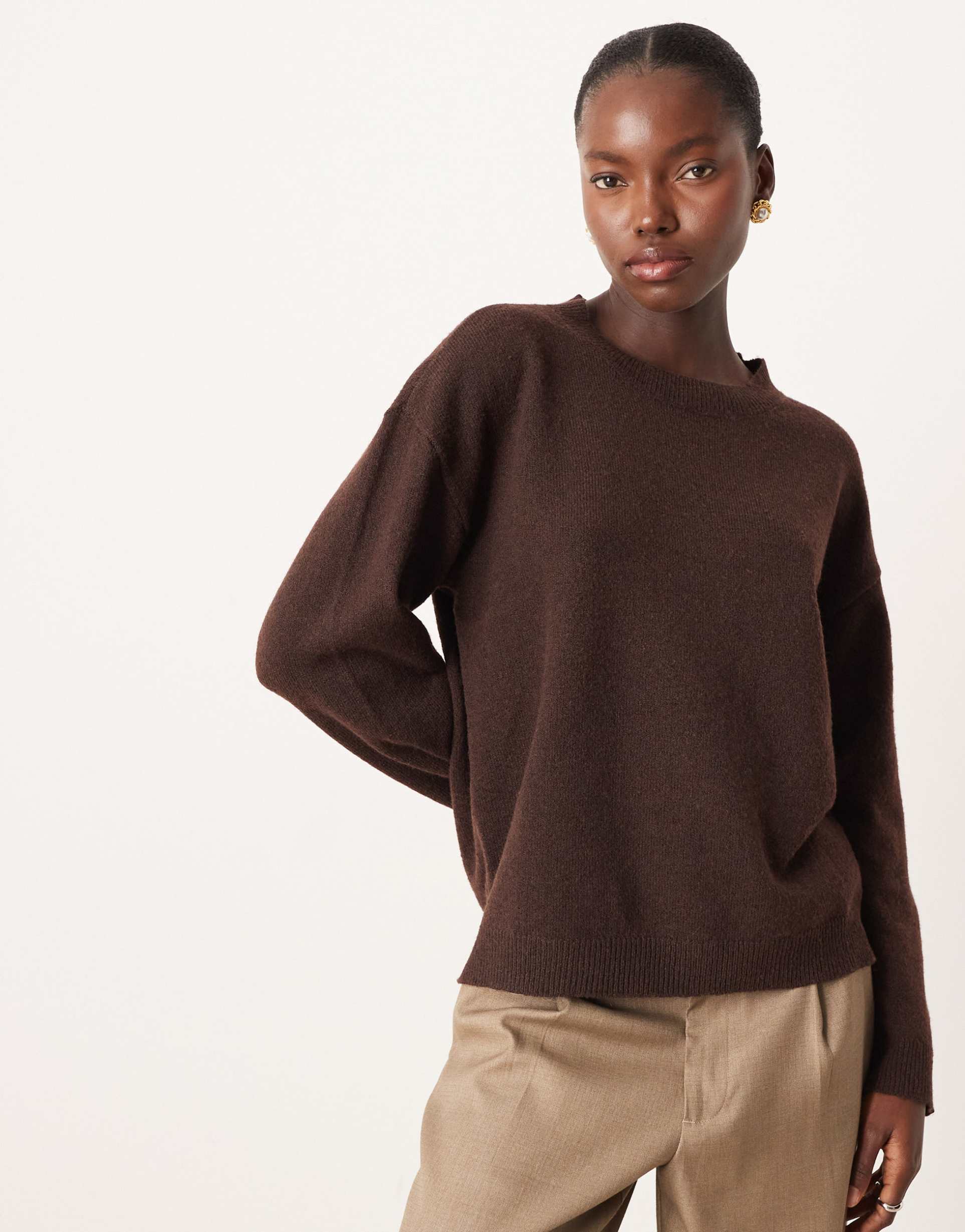 vila oversized knit sweater in heathered chocolate brown