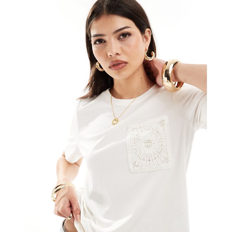 Vila oversized t-shirt with crochet pocket in white