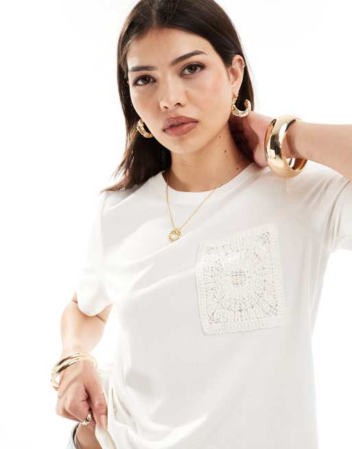 Vila oversized t-shirt with crochet pocket in white
