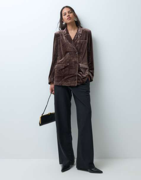 Vila oversized tailored double breasted velvet blazer in brown - view 1
