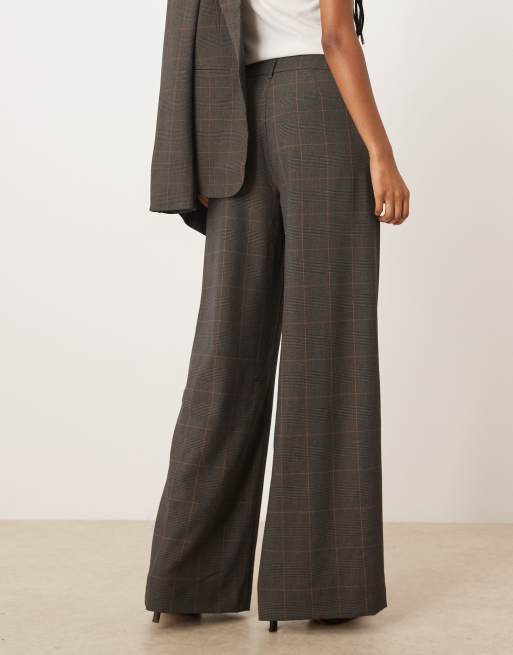 VILA - Pantalon d'ensemble large élégant à pinces - Imprimé à carreaux marron, 3 de 5