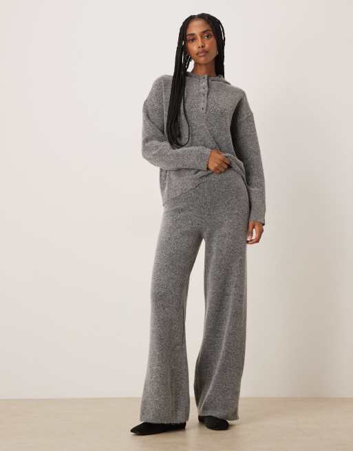 VILA - Pantaloni a fondo ampio in maglia color grigio medio mélange in coordinato