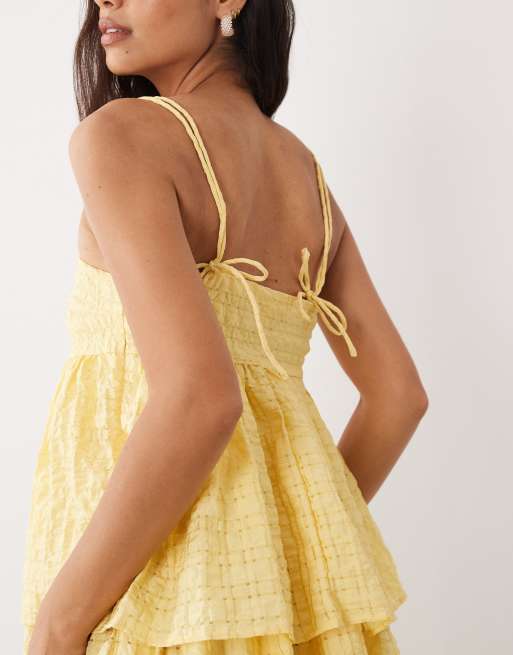 VILA - Pastelgul tekstureret lagdelt minikjole med gingham-tern, 2 af 4