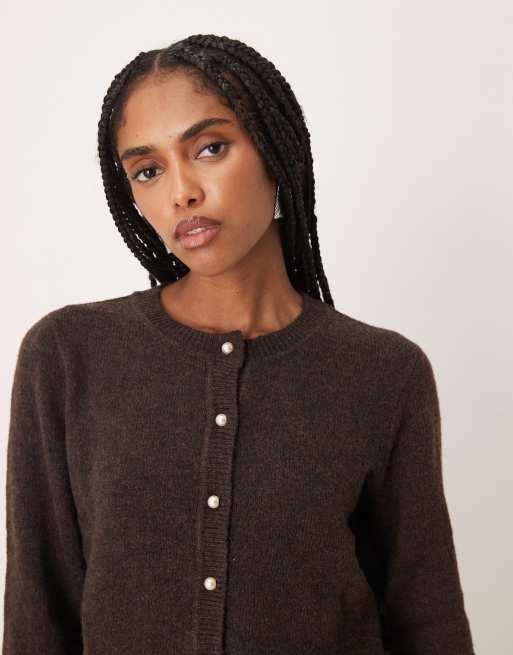 Vila pearl button front knitted cardigan in chocolate brown