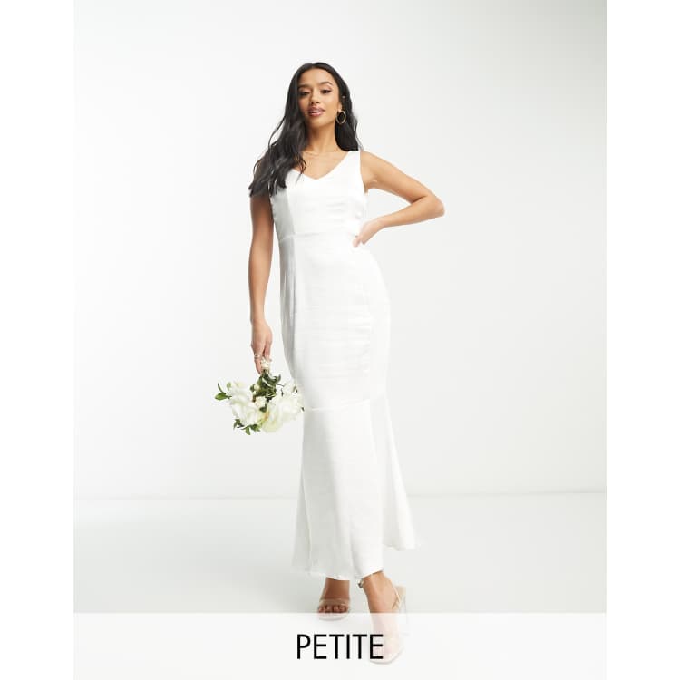 Petite white maxi clearance dress