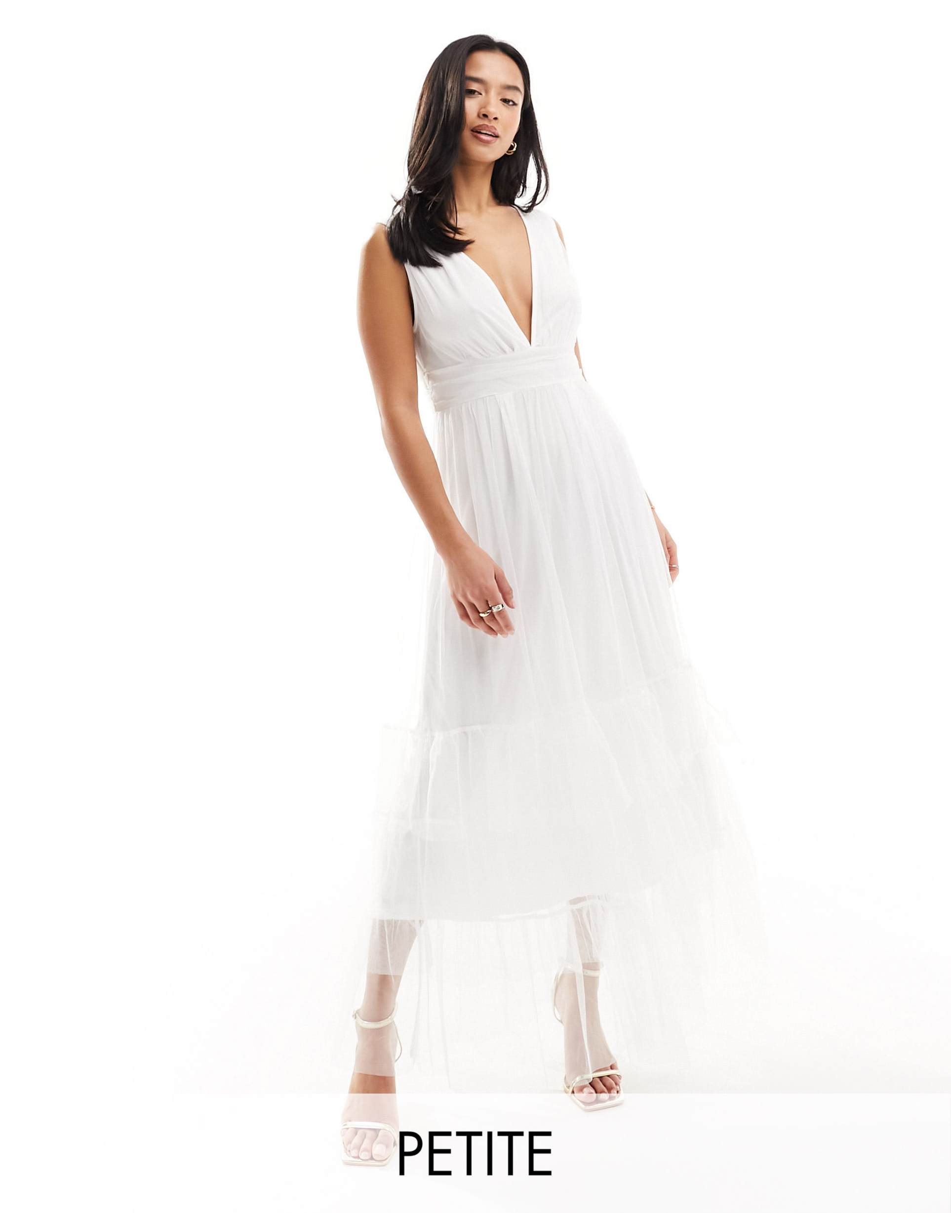 vila petite bridal tulle plunge maxi dress with tiered skirt in white