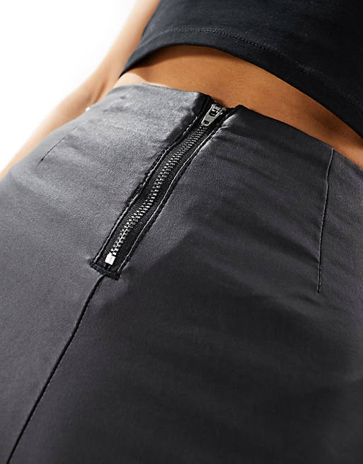 Vila Petite coated leggings with zip back in black