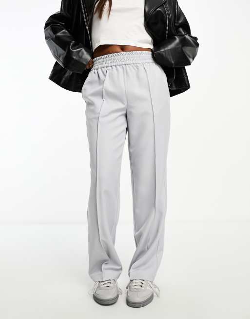 Vila Petite high waisted pin tuck pull on pants in black