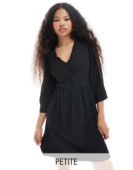 Vila Petite – Geripptes T-Shirt-Minikleid in Schwarz mit Glockenärmeln