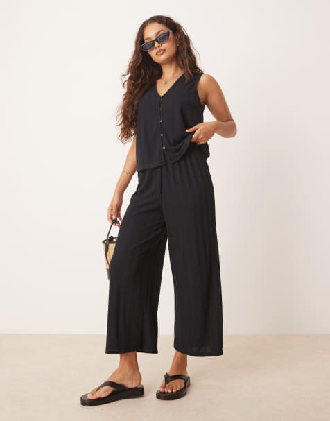 Vila Petite lightweight knitted wide leg trouser co-ord in black